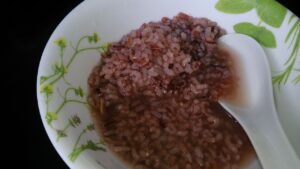 Famous Tibetan food in Manali