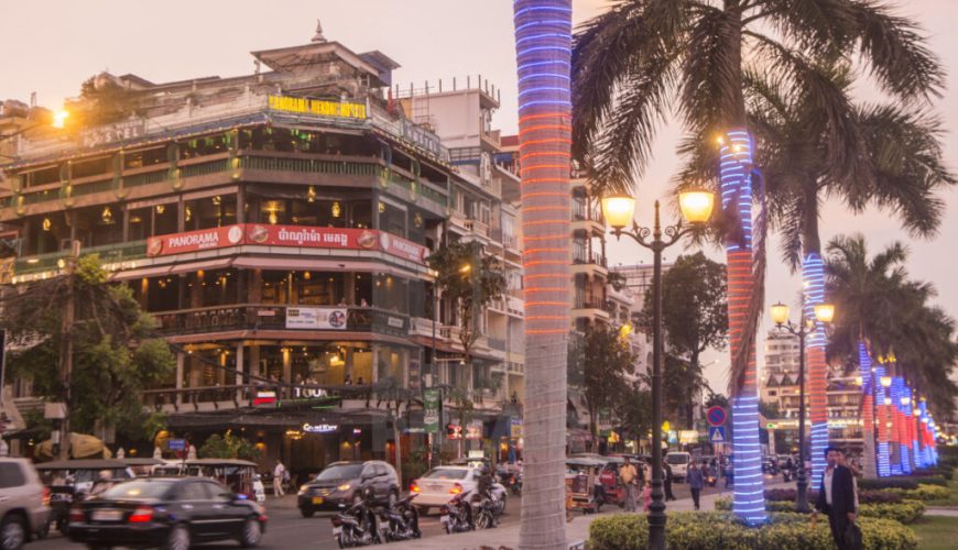 Riverfront (Sisowath Quay)/ Major attraction in cambodia