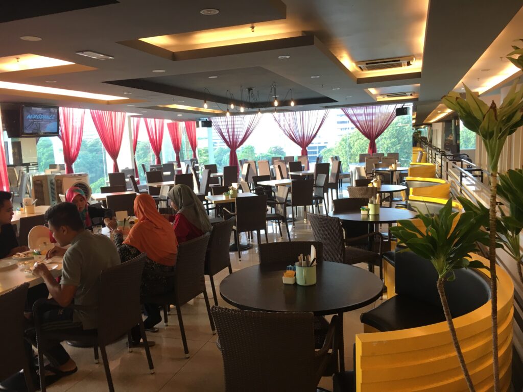 kinta riverfront hotel in Ipoh/ Food